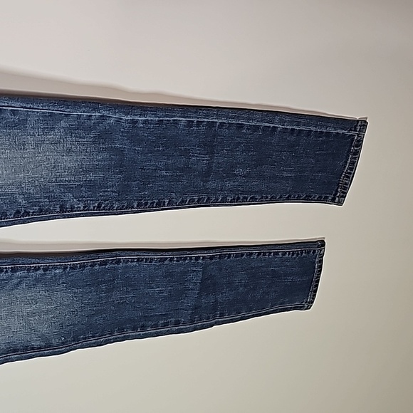 LEVI'S 711 24x32 skinny jeans - Picture 3 of 8